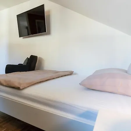Charming 1-room In A Very Good Area *